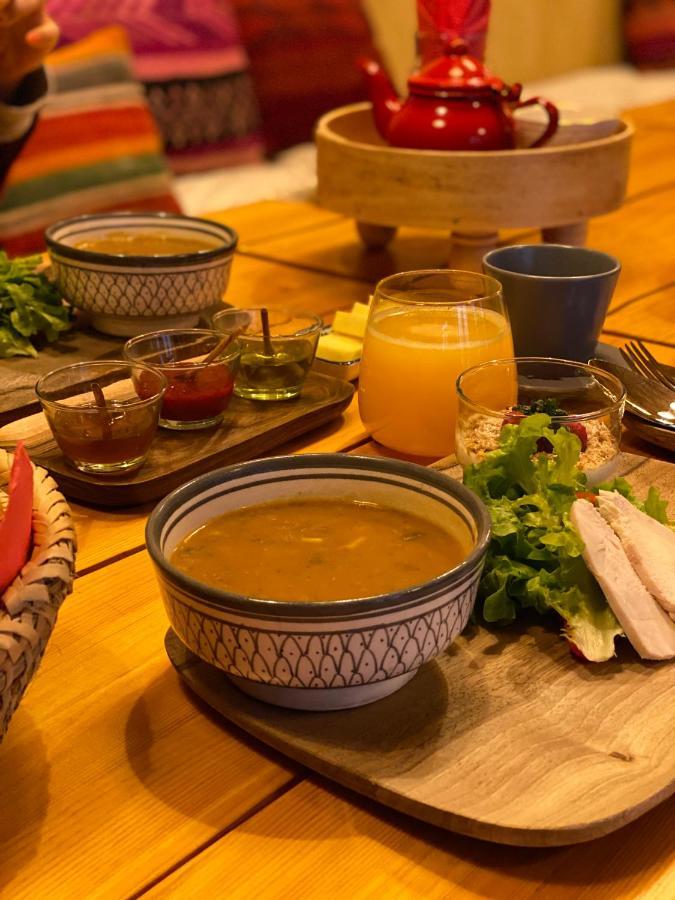 Kasbah Tamsna 호텔 우아르자자테 외부 사진